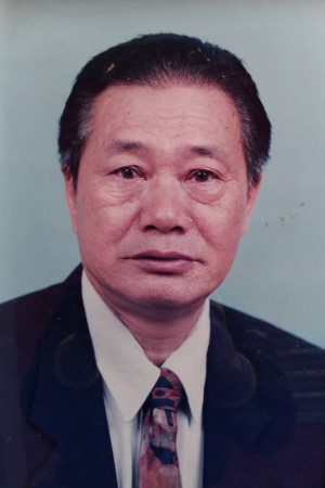 第一任校長徐鳳春